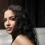 CHANEL-LAURA JOVEN CARIÑOSA COMPLETA