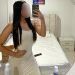 Masaje - Hola soy Julia masajista y . Te ofrezco una experiencia única de conexión y a través de Mas