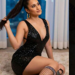 Luna tu latina - Salidas a tu hotel o tu piso Voy a cualquier destino Barcelona Badalona L Hospitale