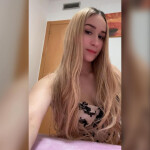 HERMOSA RUBIA DELGADITA CARITA ANGELICAL PUERTO SAGUNTO