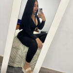 Nikol - Hola chicos soy Nikol una chica colombiana cariñosa lista para todos tus sueños tengo unas c