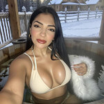 Peerla Es - In-home massages with a Latina touch Gentle Relaxing Tailored to you Your peaceful escap