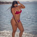 Laura - Soy una chica y cariñosa y amable estoy de paso por la isla escríbeme si deseas más informac