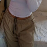 Joven latina de 20 años fotos