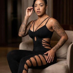 VALENTINA UN EXQUISITO BOMBÓN LATINO