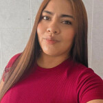 Dos chicas guapas nuevas en la zona