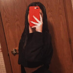 JOVENCITA CARISMÁTICA Y DIVERTIDA