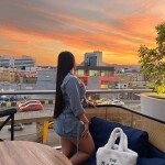 Novedad latino - A COLOMBIANA NOVEDAD latina que sabe lo que quiere y lo que le gusta con energía de