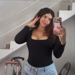 HOLA SOY VALERY TE GUSTARÍA ESTAR CONMIGO