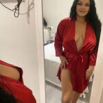 Hello Santander we are 5 companion girls for a great . Private apartment drink invitation starting from .