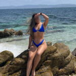 Violeta joven venezolana