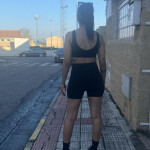 Escríbeme y te mando más foto