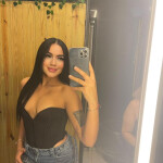 Zoe 20 JOVEN LATINA MODELO CHICA TOP