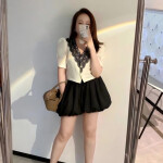 Chicas asiáticas guapas y dulces muy cerca de ti