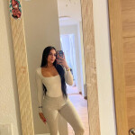 VALERY JOVENCITA HERMOSA Y AGRADABLE