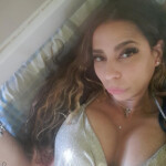 BOMBOM CANARIO Y - Hola! Soy Anais 28 años con una mirada que refleja mi personalidad. Soy una perso