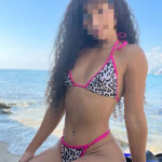 Morena muy femenina - Hola soy una chica muy elegantes limpia risueña femenina