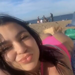 CHICA LATINA - HOLA MOR SOY CHICA LATINA SOLITA EN CASA CON DE RICOY SENTIR TODA TU ENTRANDO BIEN CO