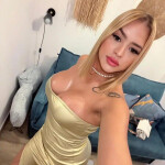Nicole - Hola soy Nicol una bella colombiana super completa muy encantadora y linda junto a mí pasar