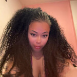 Morena DE MARIA - Hola soy una chica Latina muy divertida y encantadora que le gusta no me gusta eng