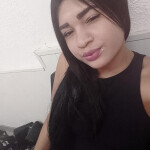 Bella latina jovencita 22 años disponible