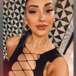 ARI ESPECTACULAR ESCORT