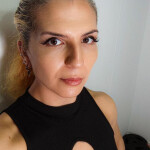 Naomi Noir educada con clase y muy cariñosa