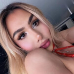 Angela trans la más femenina vivo solita
