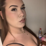 Nahia 19 años VIP Por Pocos Días