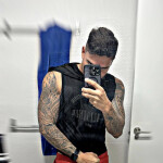 Andrés latino tatuado