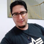 Su masajista exótico