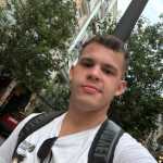 Manuel masajes - Hola soy Manuel realizo Masaje descontracturante a cuerpo completoabrazos y ganas. 
