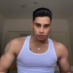 DARECK LATINO JOVEN - Soy un chico latino joven atractivo y con una presencia que no pasa desapercib