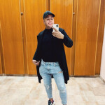 Kevin - Hola chicos mi nombre es Kevin estoy Gandía limpio directo educado amigable. Puedo ser tu ac