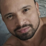 Masajista tiberio - Soy masajista profecional me desplazo soy cerio soy masculinos estoy en tiana y 