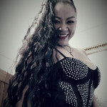 Karol - Hola soy Carol hemosa latina profesional en tú país desidida completa y descomplicada Alegre