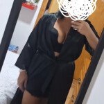 Hondureña - Ola chichos soy una thica nueva la zona con ganas de diversion soy cariñosa llenas de id