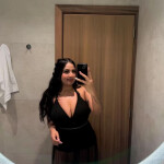 COLOMBIANA MORENA - Soy una chica joven tranquila de paso por tu ciudad dispuesta a me gusta ir de m