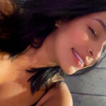 VIOLETA. ESCORT COLOMBIANA EN IBIZA. 25 AÑOS