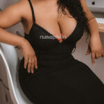 Anais - Atenta dulce tranquila y educada combinación perfecta tras un día de trabajo donde buscas Re