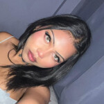 - Dulce jovencita latina de 19 años con un increibles curvas