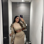 Victoria - Nueva! ¡Nueva! ¡Nueva! ¡ Soy nueva en tu ciudad! Te é con mi mirada y y mi aura irresisti