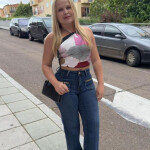 Evelyn rubia guapa - Hola mis amores mucho gusto cami una mujer con aura dulce mi belleza y mi juven