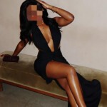 Una Linda Morena - Hola soy Flor una chica Particular soy una escort de auténtico lujo . Como puedes