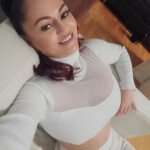 Laura masajista nueva por tu ciudad experiencia privada