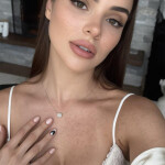 Alma - Hello!!! We are the Lolitas Ibiza agency more than 12 girs escorts availables with photos you