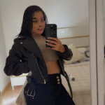 Tu chica - Hola amor soy camila Una colombiana dulce cercana y muy afectuosa. Creo momentos donde la