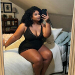 Nahomi Rica curvi - Hola Cielo Soy Nahomi una hermosa chica Colombiana con ricas curvas y un cuerpo 