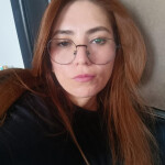 Chica latina en tu ciudad