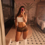 MORENA BRASILEÑA CON ENCANTO Y MUCHA CLASE